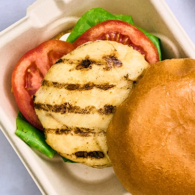 Unbreaded chicken filet in a sandwich